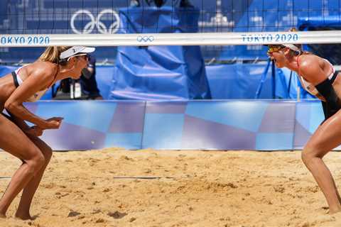 The U.S. beach volleyball duo of Ross and Klineman are into the semifinals.