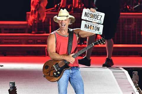 Kenny Chesney Brings Constant Energy to Record-Setting Nashville Concert