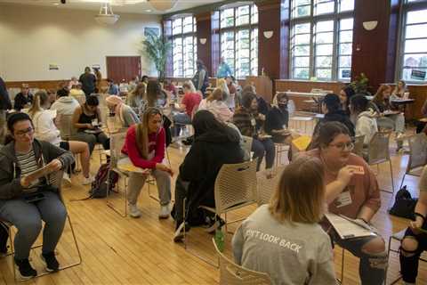 Food bank aims to help people understand how neighbors deal with poverty – WISH-TV |  Indianapolis..