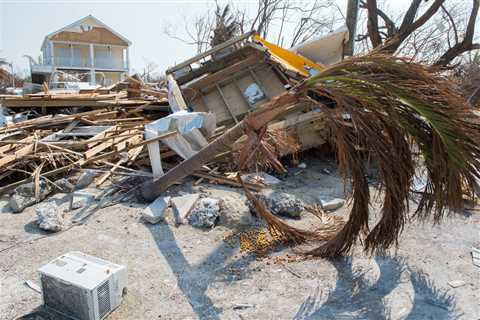 Hurricane Ian threatens an already wobbly insurance market in Florida