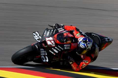 MotoGp, Maverick Vinales from the bike warns Pecco Bagnaia