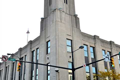 Beacon Journal building in Akron is given 90 days to sell