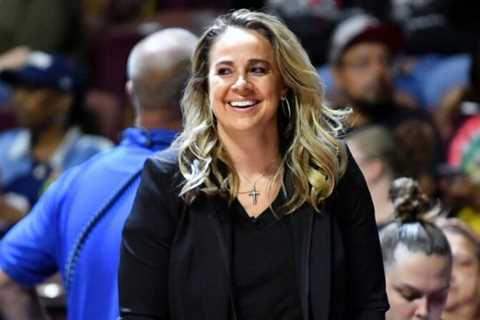 Las Vegas Aces coach Becky Hammon joins ESPN as analyst