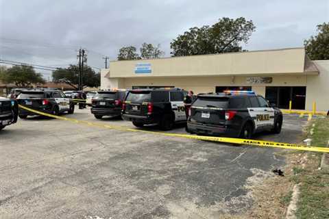 Man shot, killed while arriving at East Side church, San Antonio police say