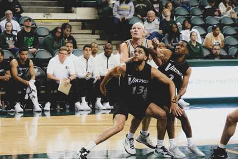 Cleveland State Men’s Basketball falls to Notre Dame College in Season Opener Athletics