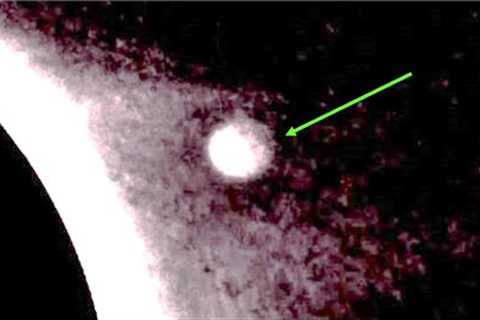 Scientists Detect A Huge Distant Object At The Edge Of Our Solar System That Sent Out A Faint Signal