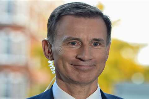 Jeremy Hunt Rejects Proposal to Send Asylum Seekers to Orkney Islands Instead of Rwanda