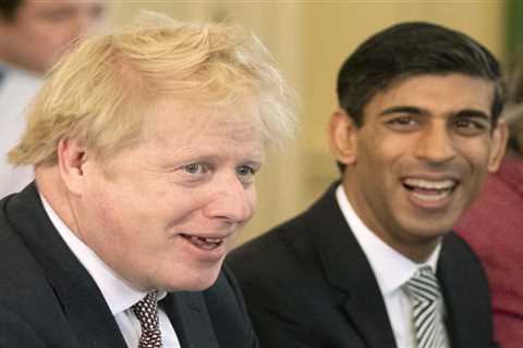 Rishi Sunak Blames Boris Johnson for High Migration Levels, Vows to Take Action