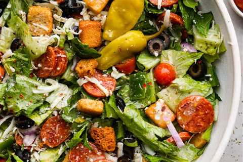 Easy Pizza Salad Recipe | The Recipe Critic