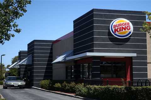 Burger King: New York Mom, 4-Year-Old: Blood In Meals (Videos)