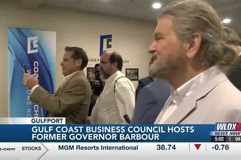 Former Gov. Haley Barbour speaks to Gulf Coast Business Council