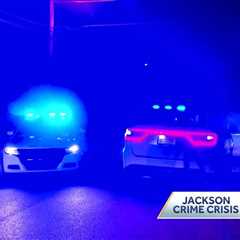 Should JPD have 2 officers in one patrol vehicle?