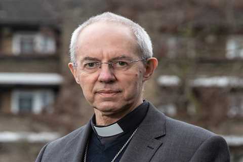 Pressure mounts on Archbishop of Canterbury to resign after abuse report