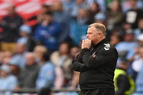 Coventry Striker’s Toenails Blamed for Offside Call Against Man Utd