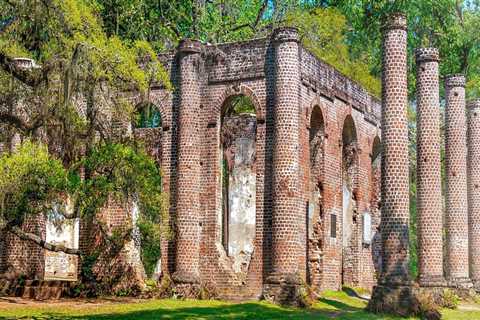 Preserving the Rich Historical Heritage of Southeast SC: An Expert's Perspective