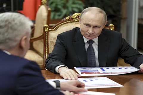 Russian Ceasefire Ultimatum: Global Pressure Mounts on Putin