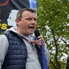 This French Cop Union Boss Called Migrants Scum Then Refuses to Stop Them From Leaving