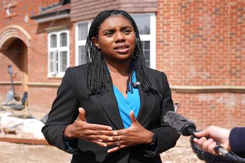 Kemi Badenoch Challenges Keir Starmer on Tax Policy Amid Economic Uncertainty