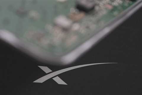 Satellite Internet Everywhere: SpaceX Criticizes State Funding