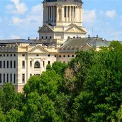 The Role of State-Level and Local Political Committees in Western Oregon