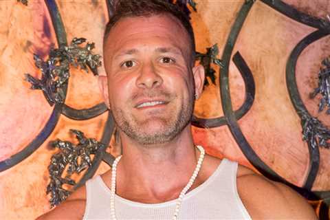 Gay Porn Star Prohibited From Watching Adult Films Post-Prison
