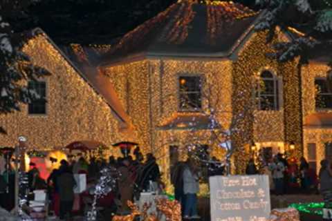 Lawyer Wins Legal Battle With Homeowners Association Over Christmas Display – Uses Settlement Money ..
