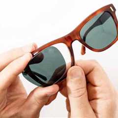 Guest Idea: 7 Solutions to Give Your Old Sunglasses a Second Life